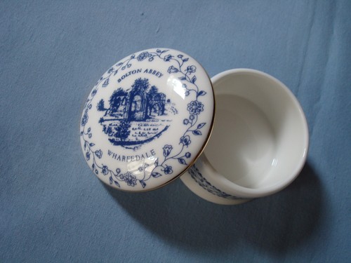 Vintage blue and white - white, bolton