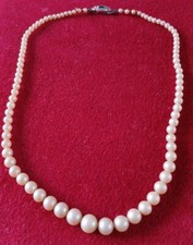 Vintage Pompadour Graduated Pearl Necklace With Art Deco Catch With Green Stone