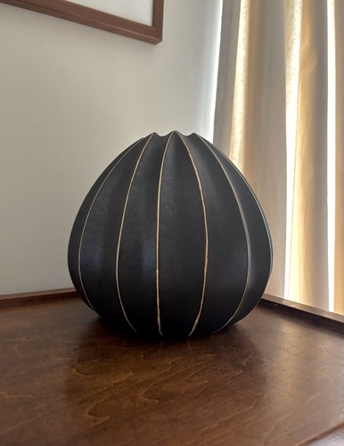 Japanese design black - black, ribbed