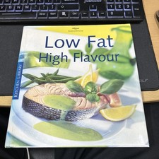 Low Fat - High Flavour (Marks & Spencer Kitchen Library) by Grey, Sonja