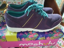 💜 MOSHULU Capuchin Trainer