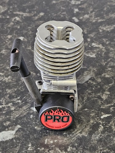 Thunder tiger nitro - nitro, engine
