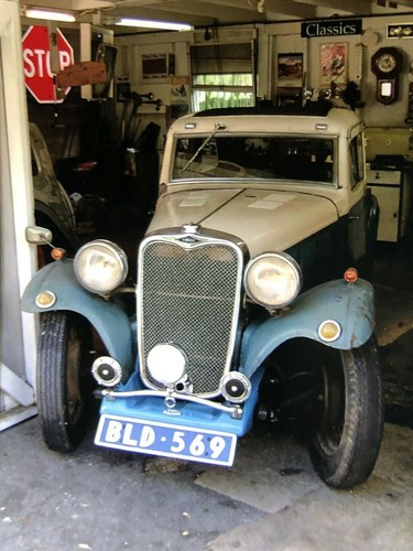 Lot 120 vintage singer - lot,