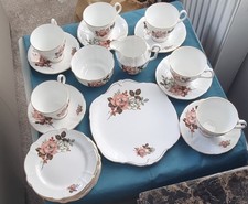 Windsor Bone China Pink rose Pattern