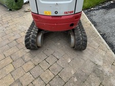 Takeuchi TB210r 1 Ton Mini Micro Digger Expanding tracks