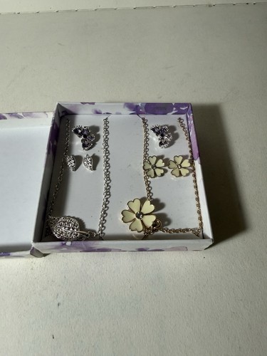 Vintage costume jewellery lot - costume,