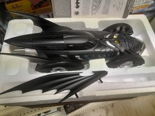 Hot Wheels Elite BCJ98 Batmobile "Batman Forever" 1/18