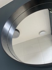 Round Wall Mirror – Matte