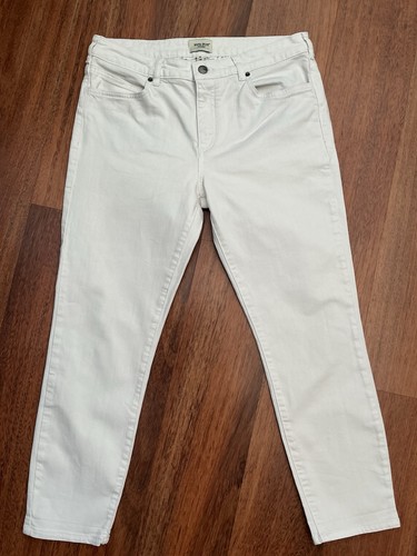 Women white stuff - women’s,