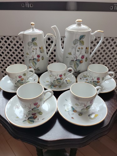 Royal worcester coffee set - worcester,