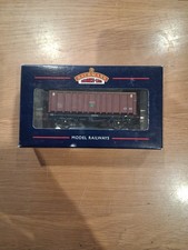 Bachmann OO Gauge 38-011 MFA