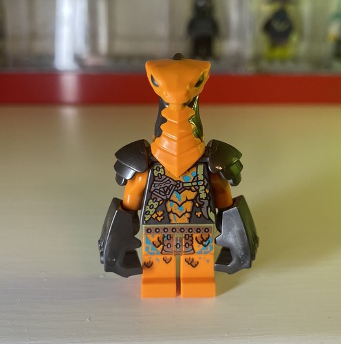 Lego ninjago cobra mechanic - cobra,