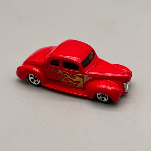 Hot wheels ford - ford, red