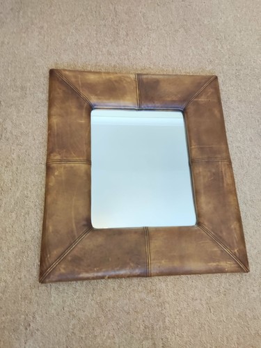 Large brown leather wall - large,