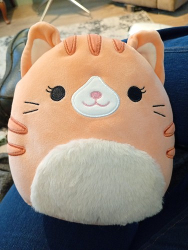 Orange gigi cat - gigi, squishmallow