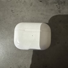GENUINE APPLE A2700 AIRPODS