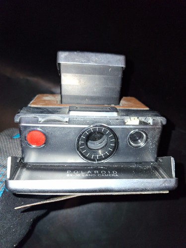 Polaroid land camera - sx-70,