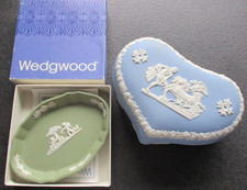 2 VINTAGE WEDGEWOOD BLUE HEART