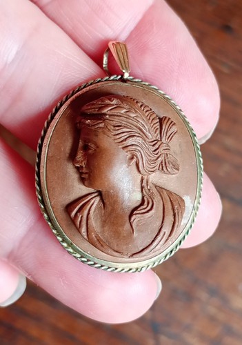 Antique lava cameo - brooch,