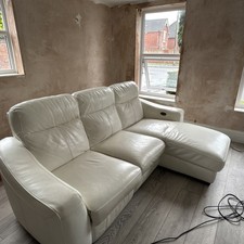 3 Seater Leather Chaise, Power