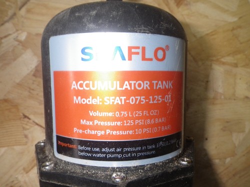 Seaflo accumulator tank