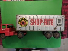 MARX VINTAGE SHOP-RITE TRACTOR