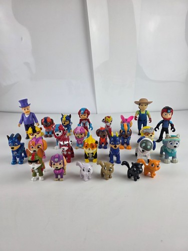 Paw patrol action figures - paw,