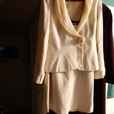 Beautiful Kaliko Shell Pink Skirt Suit Size 14