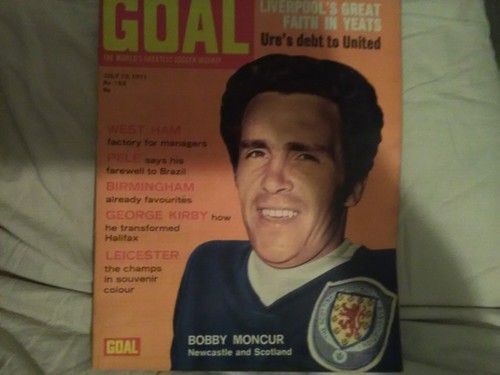 Goal football magazine issue - goal,