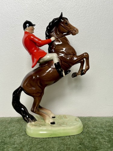 Beswick huntsman rearing - beswick,