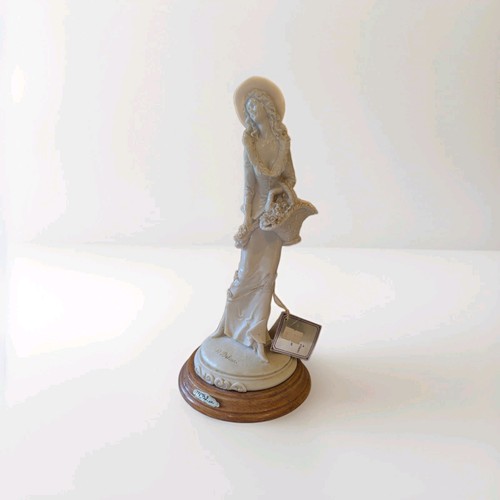 Italian porcelain figurine - , by