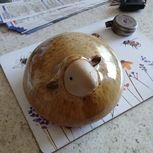 Sia pottery sheep lamb - sia,
