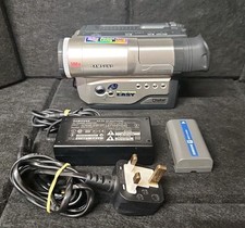Samsung VP-W60 8mm Camcorder