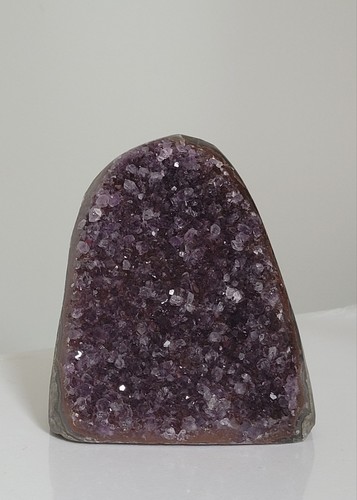 Natural dark violet purple hue - dark,