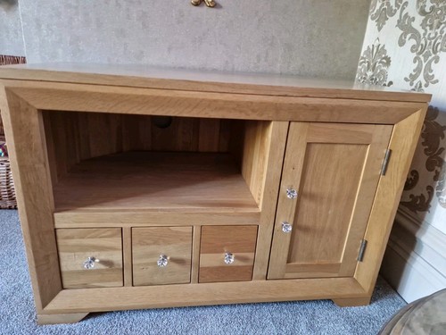 Solid oak entertainment - solid,
