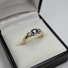 Rare 9ct Yellow Gold Trilogy