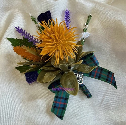 Buttonhole artificial heather - buttonhole,