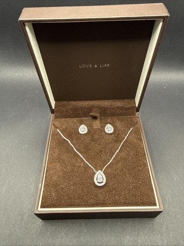 Ernest jones sterling silver - jones,