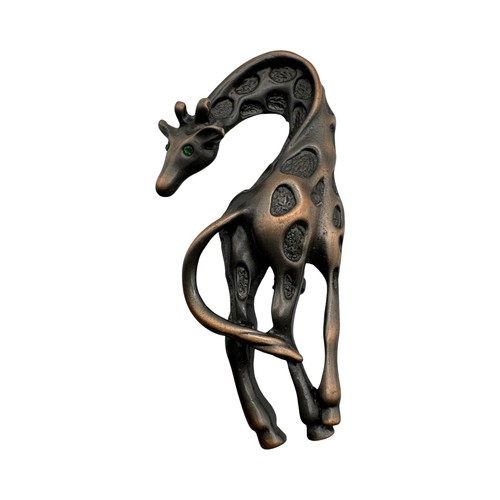 Vintage giraffe brooch bronze - vintage,