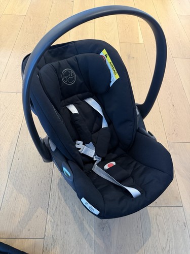 Cybex newborn car seat