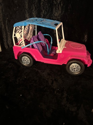 Barbie pink car - pink,