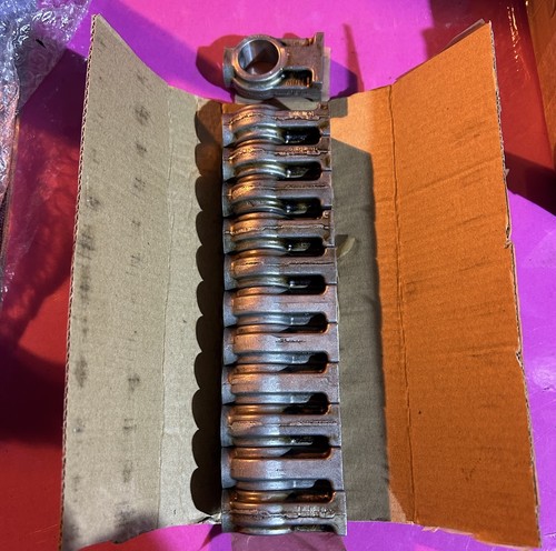 Rover rocker shaft - rover, v8