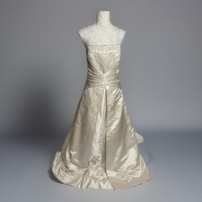 Vintage Romantica Cream Wedding Dress Size 20