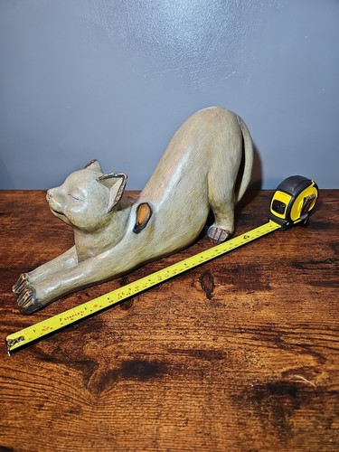 Wooden small stretching cat - wooden,