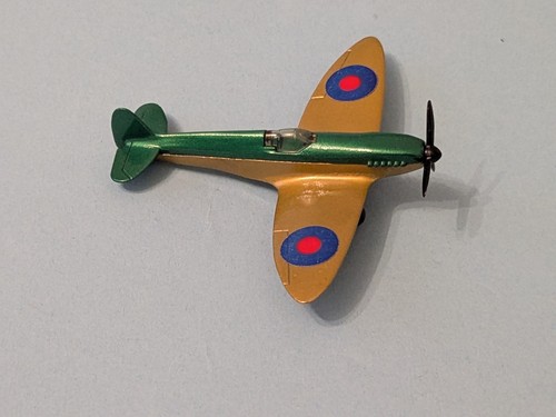 Matchbox sky busters spitfire - busters,