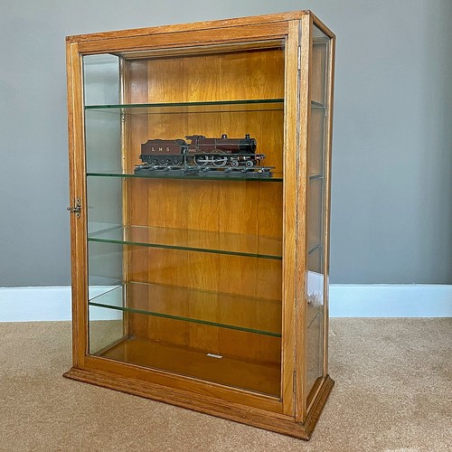 Maund berg glass oak - maund, &