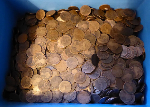 100 queen victorian pennies - 100,