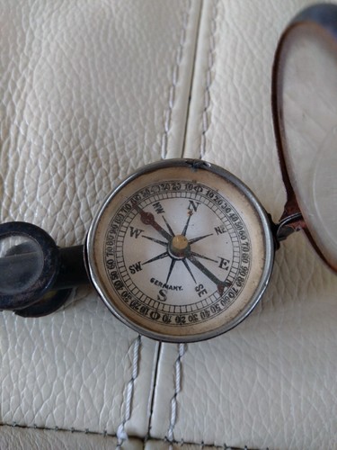 Ww1 era compass field glasses - era, compass,