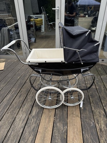 Vintage silver cross coach - silver,