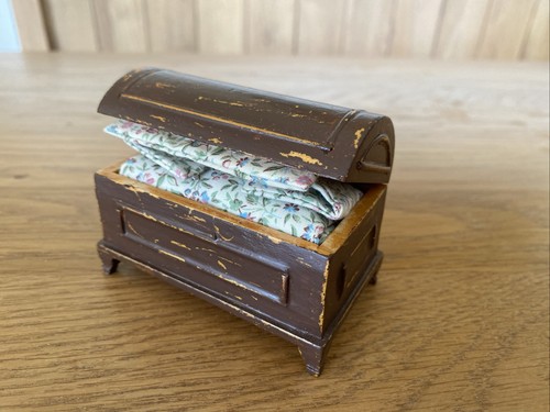 Dolls house wooden - house,